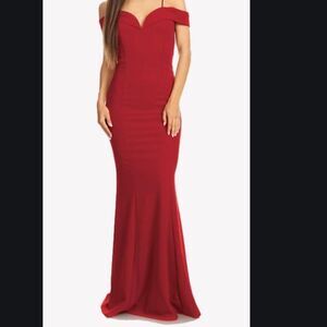 Off the Shoulder Mermaid Gown 